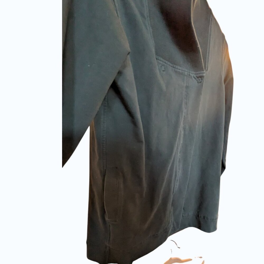 Lululemon Belle Wrap | Size 4 - Picture 5 of 10